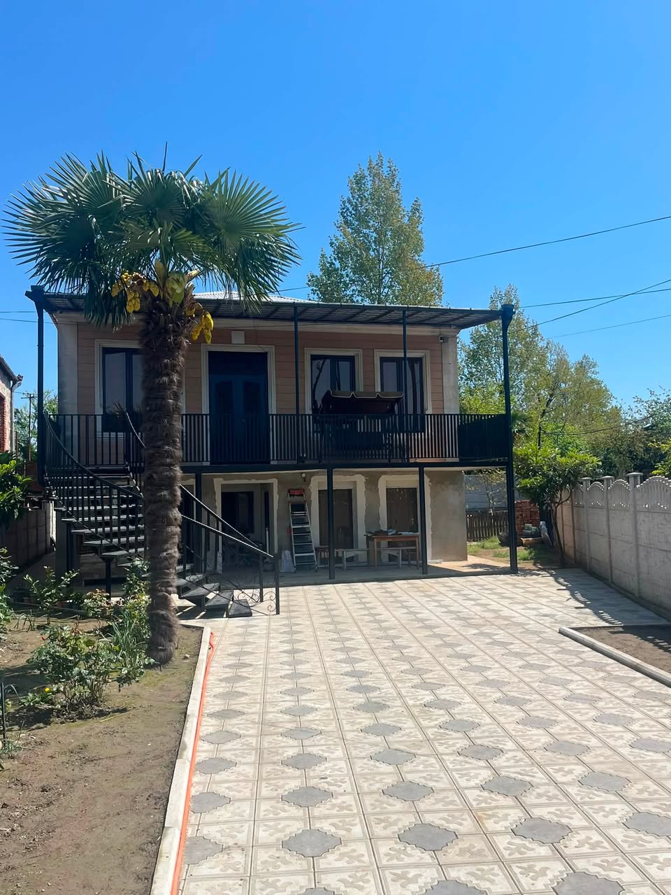🏡 იყიდება დამოუკიდებელი ორსართულიანი კერძო სახლი — 200,000$