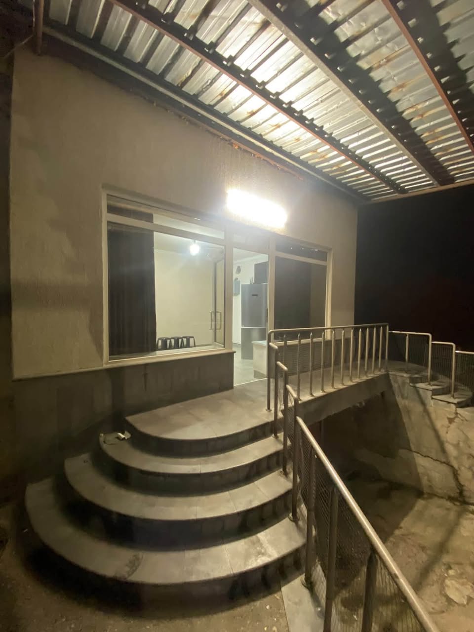 🏢 Վարձով է տրվում բնակարան 📍 — 200,000֏