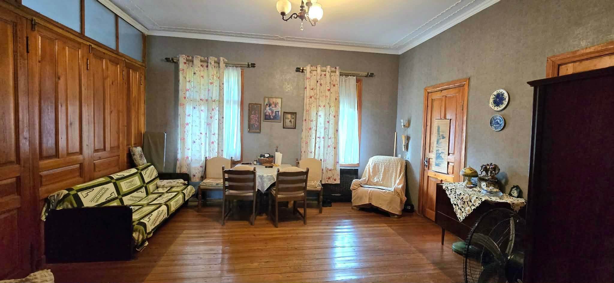Bağımsız özel ev Kutaisi'de satılık 📍 — 129,000$