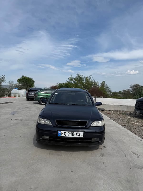 Opel 1998