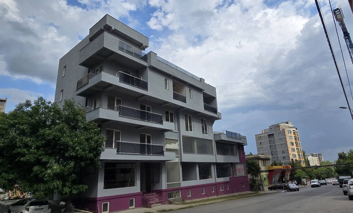 3 oda daire Şandor Petefi'de - 91,000$