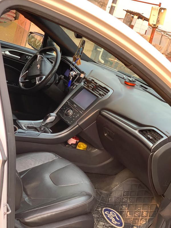 Avtomobil 2013 — 5,200$