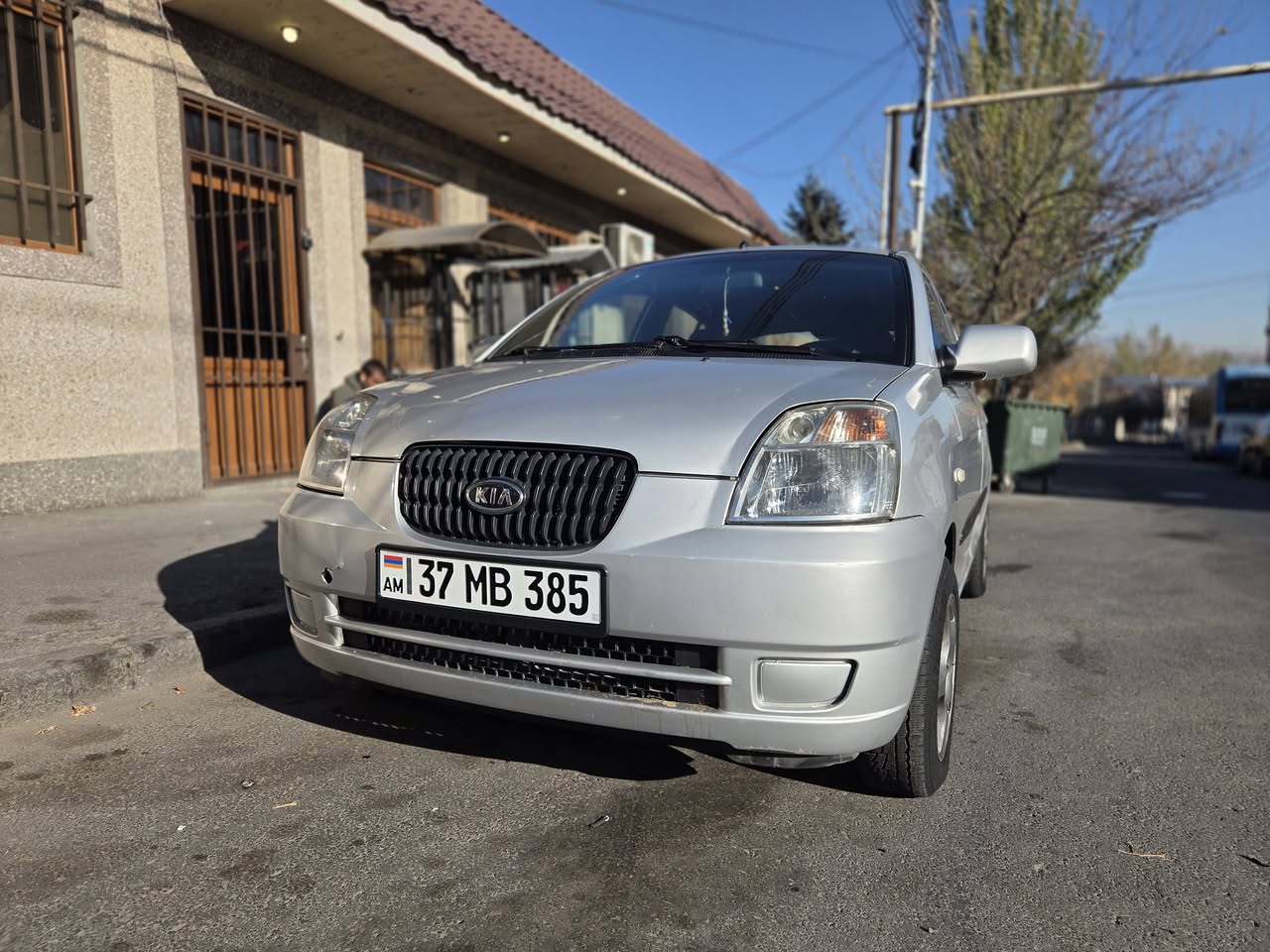 Kia Picanto — $2,900
