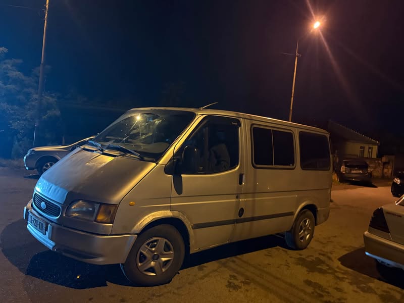 Avtomobil 1996