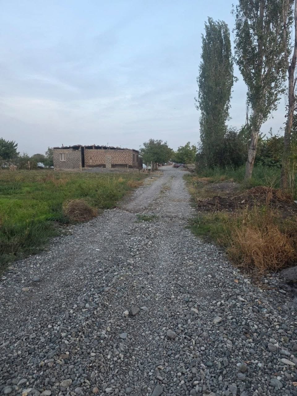 Վաճառվում է բնակարան, Երևան