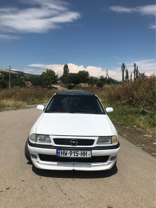 Avtomobil — 3,300$
