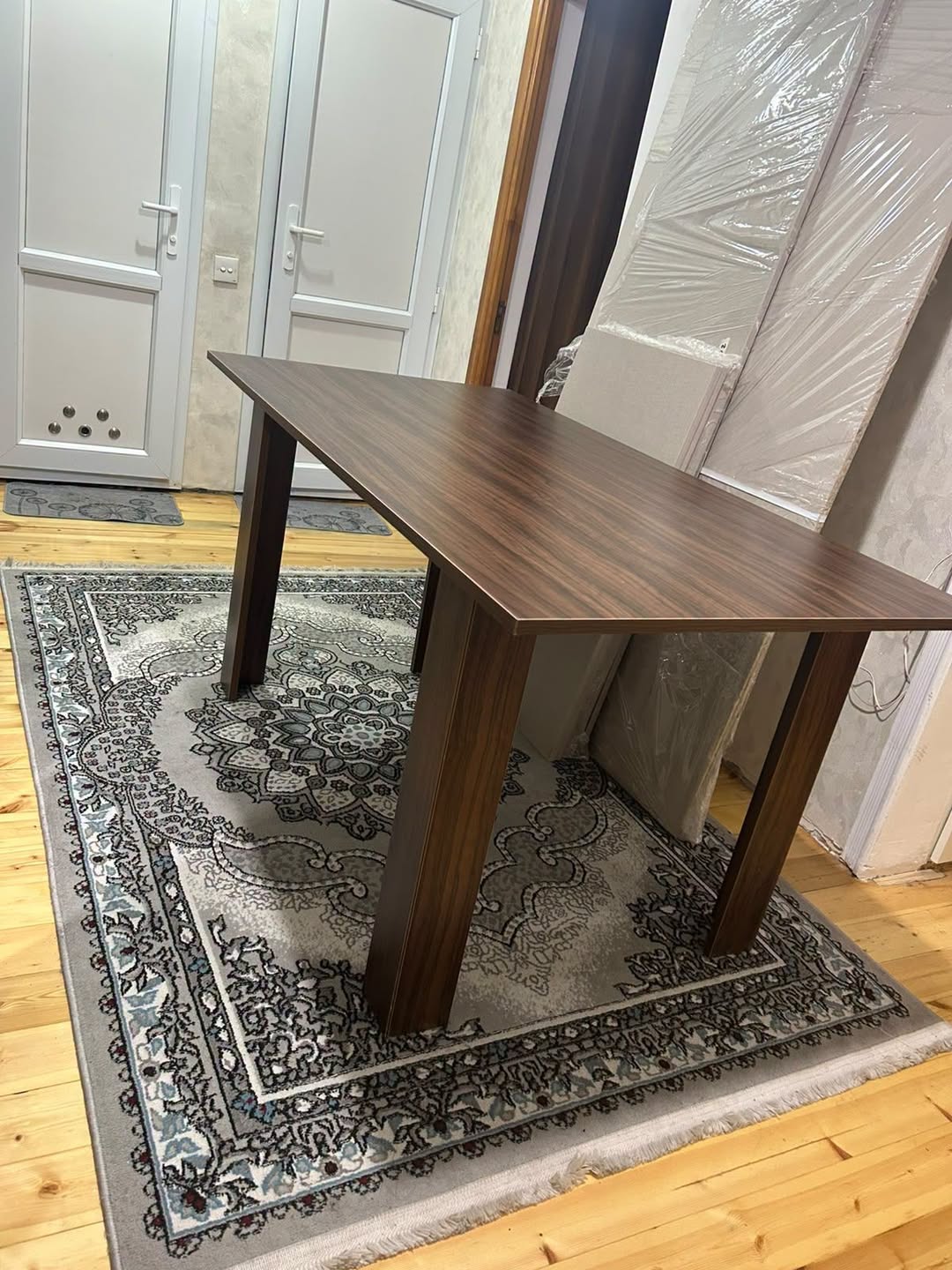 Mebel — 90₼