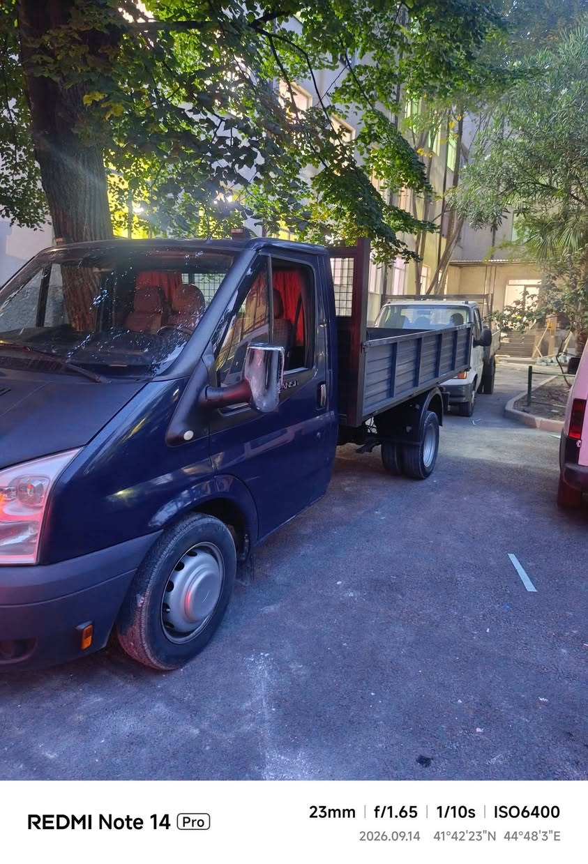 We offer delivery of building materials