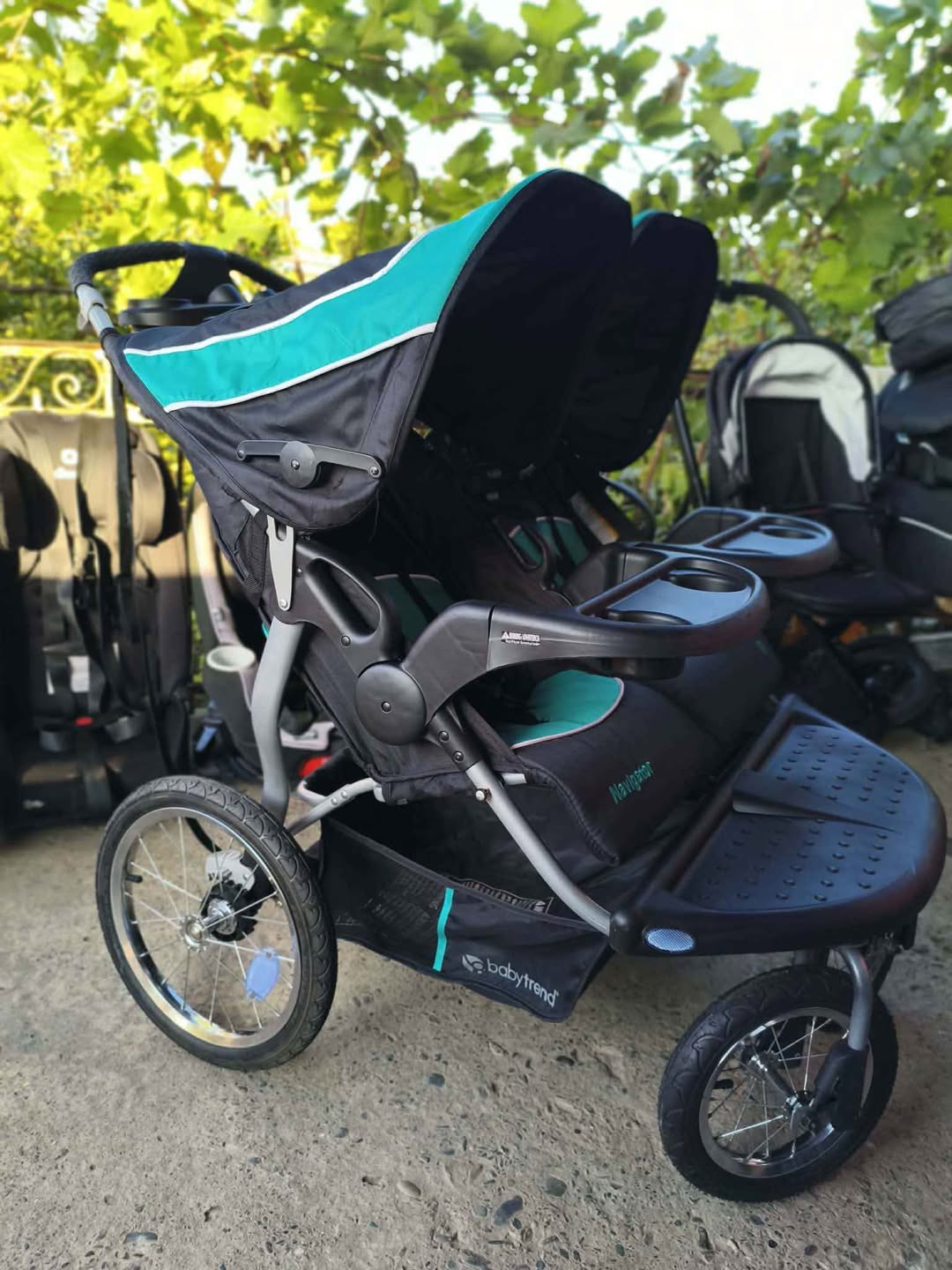 ტყუპების ეტლი Baby Trend Navigator