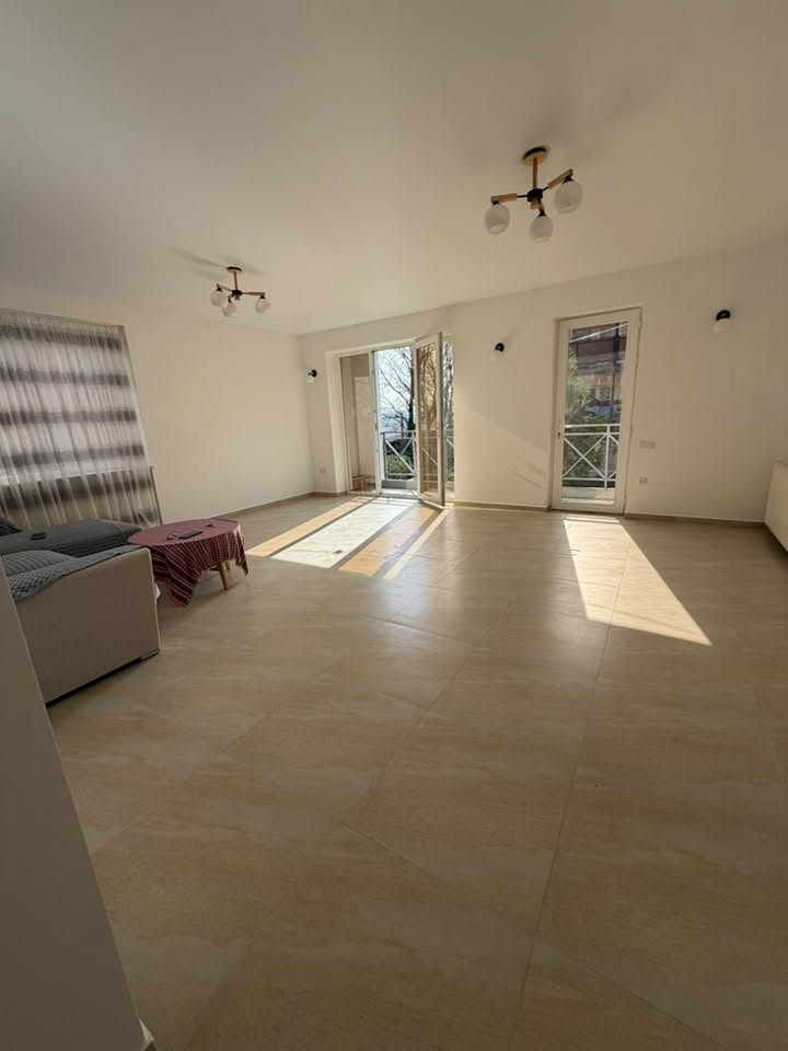 For sale ‼️ a new renovated 80 square meter apartment on Youth Avenue