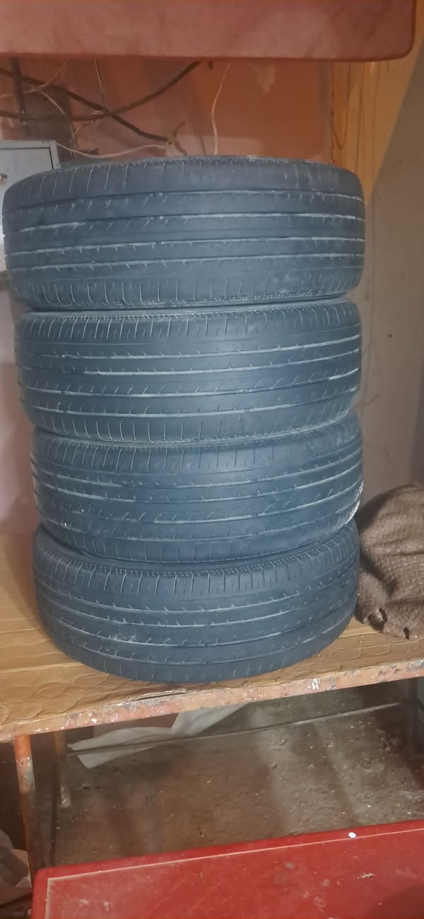 Автомобиль — 100₾