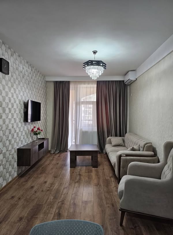 Avtomobil — 75,000$