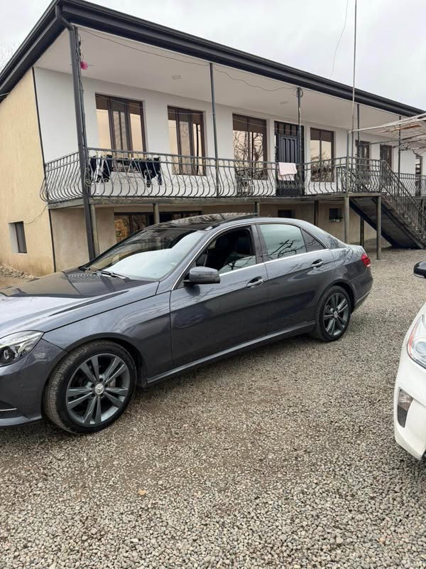 Mercedes-Benz 2015