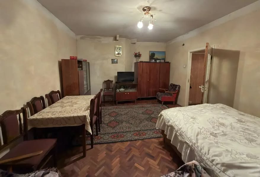 Ajapnyak to Norashen district — 71,500$