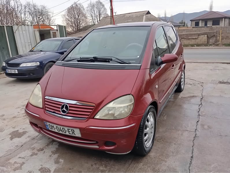 Avtomobil 2002
