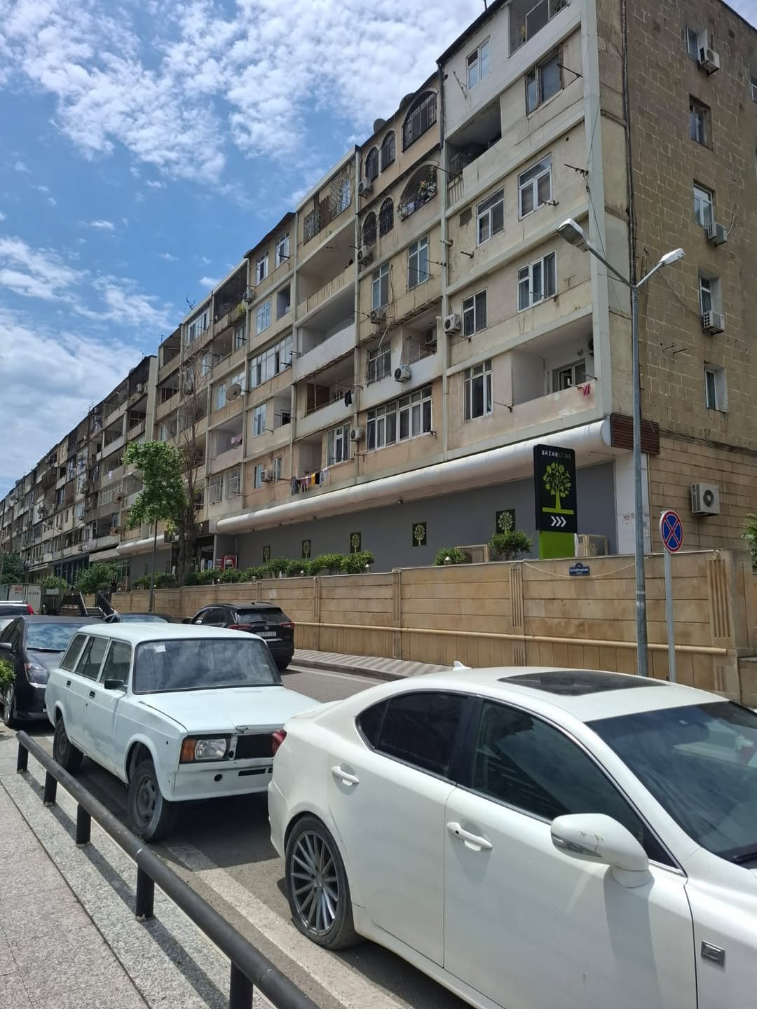 3 otaqlı mənzil satılır, Bakı
