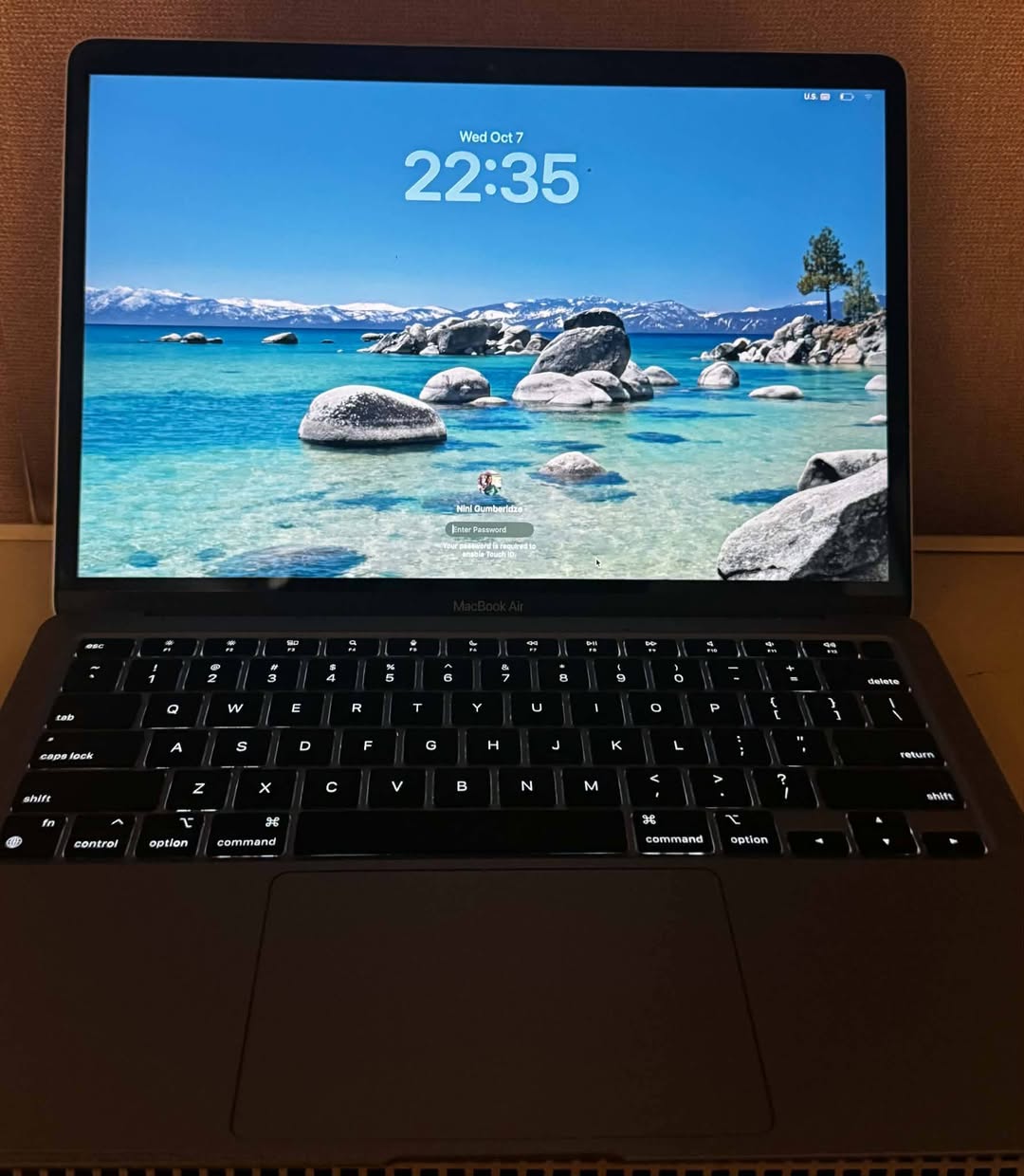 MacBook m1 2020 մարտկոց-87 գին-1800 դրամ