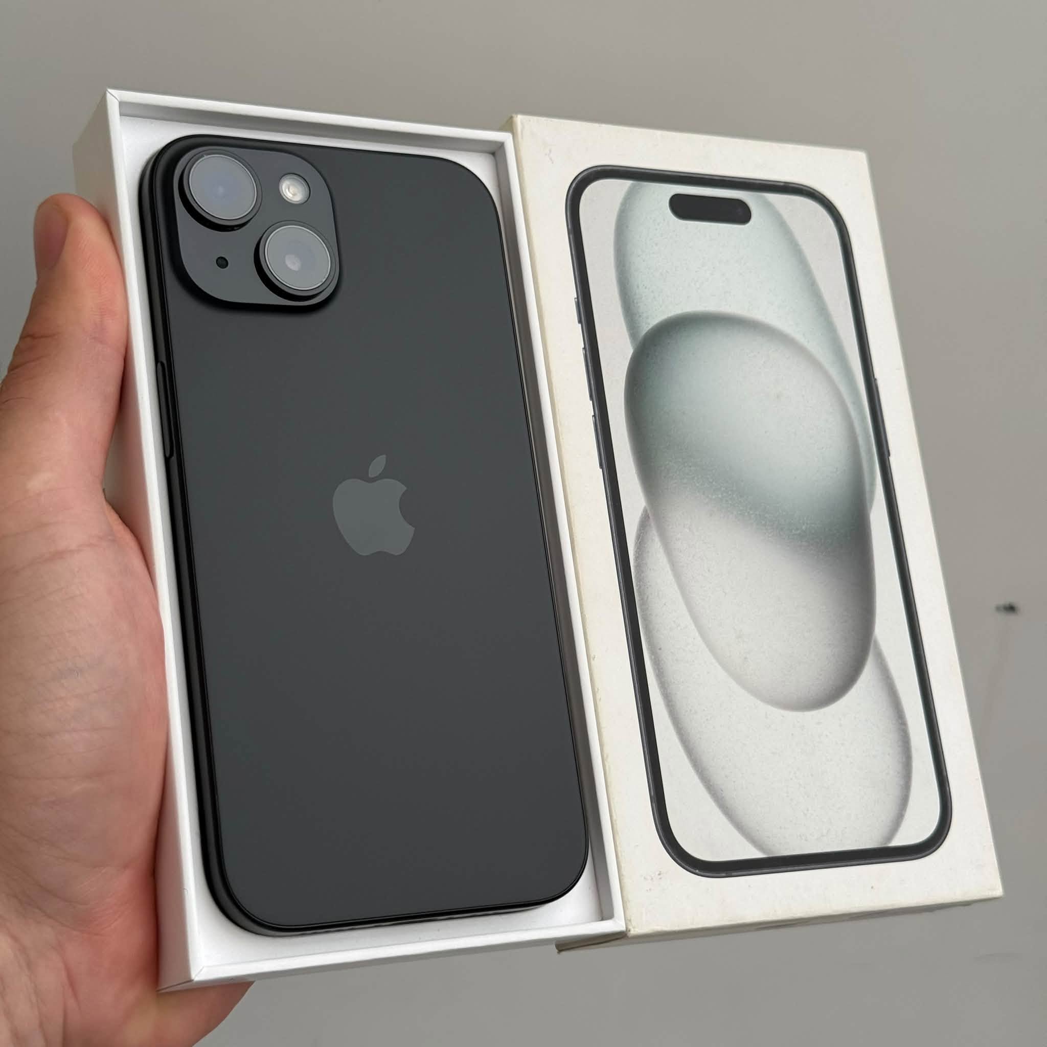 iPhone 15 128GB açılmamış, mükemmel durumda, 88% 🔋, fiyat nihai — 1,…