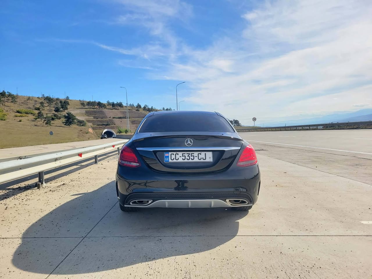 Мерcedez-Benz C 300 2015 — 12 800 долларов