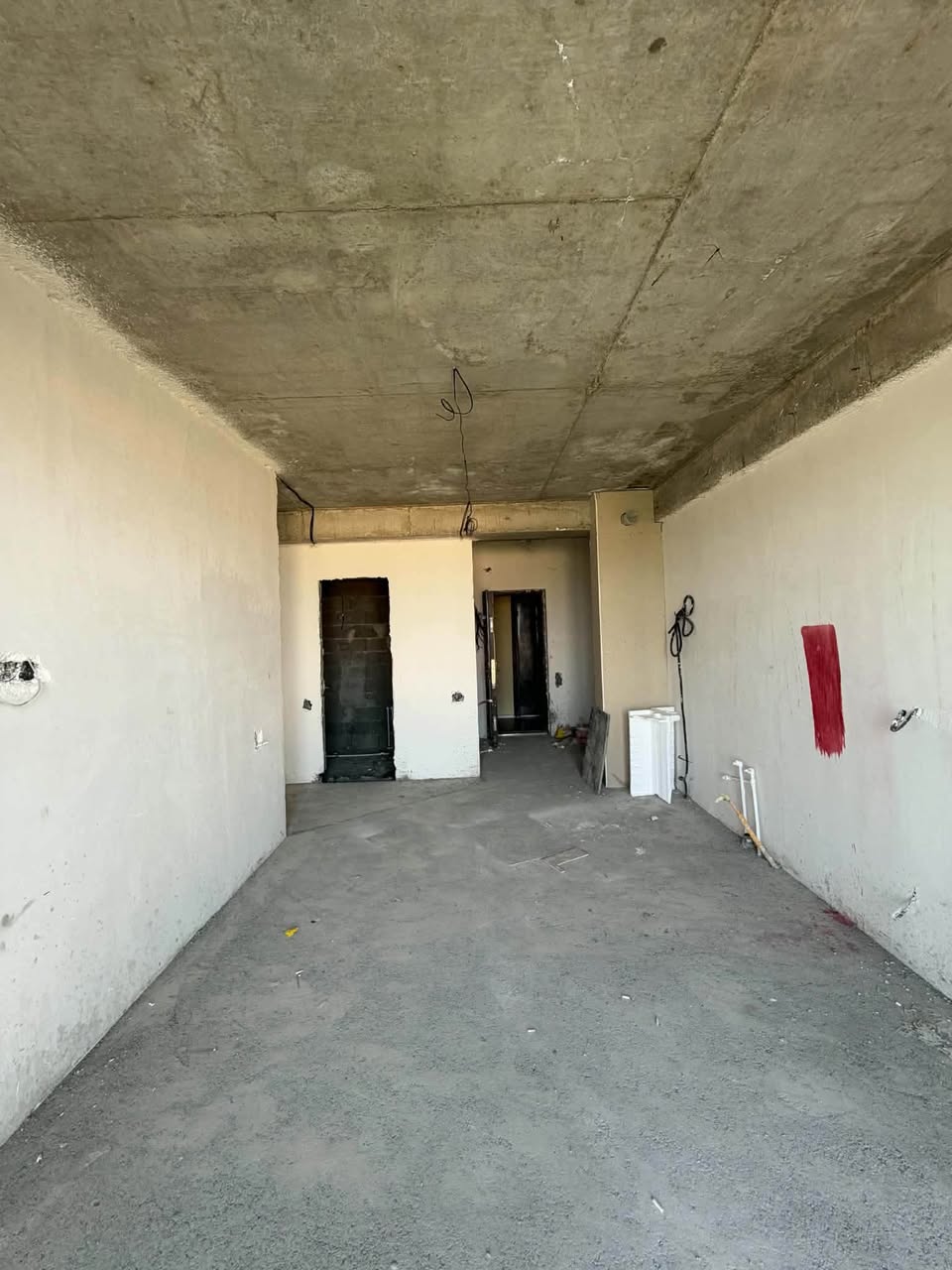 იყიდება 4-ოთახიანი ბინა, გორი — $78,000