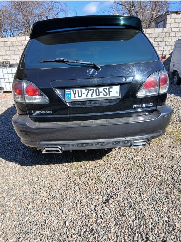 Avtomobil 2000