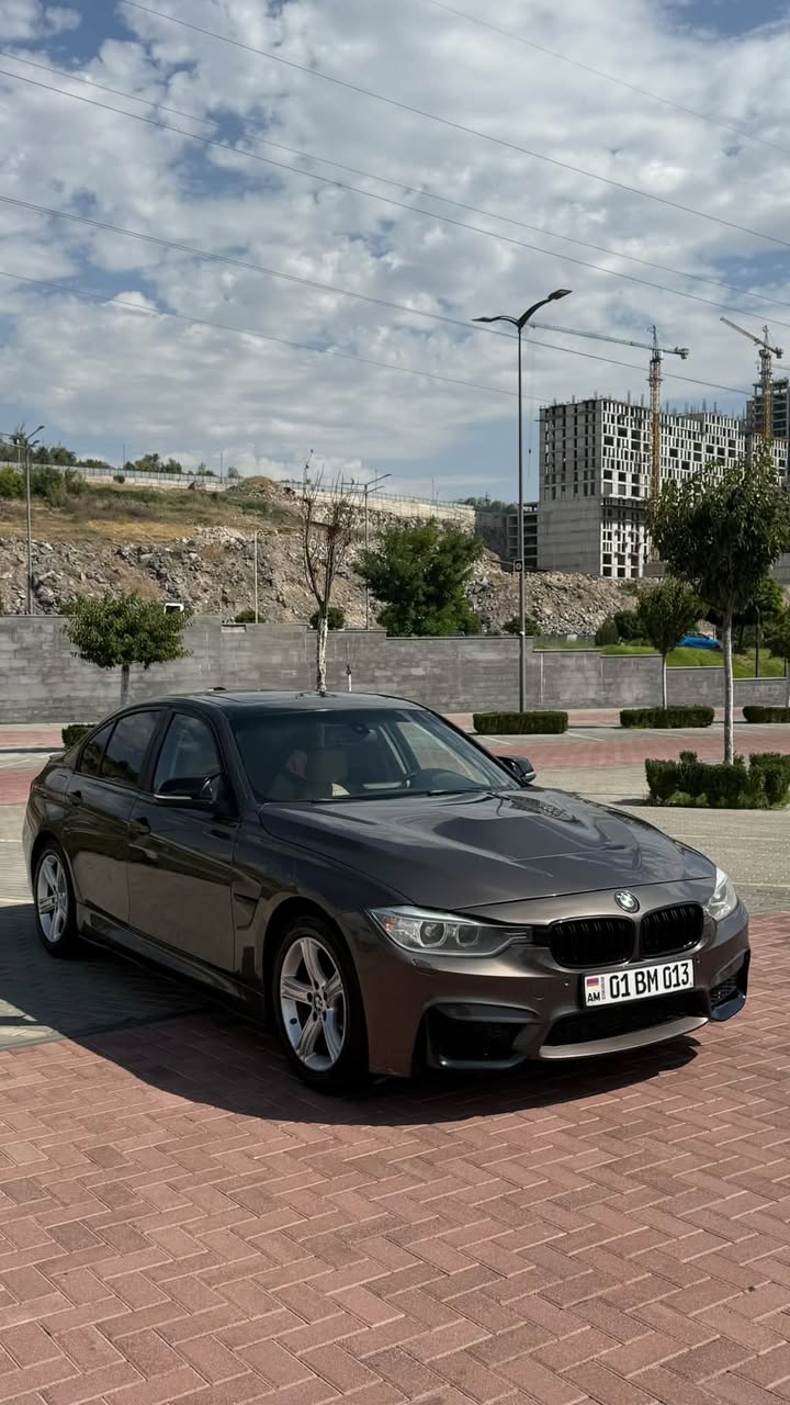 M3 2012 — 9,800$