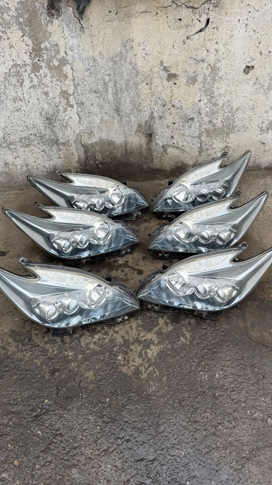 Third generation trimmer blades pair for 500 lari in Vazisubani