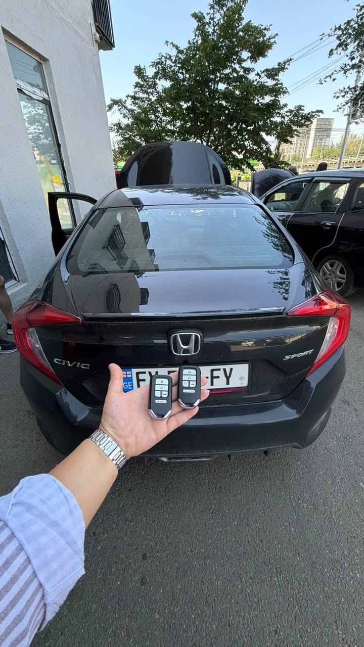 You need a Honda key duplicate or