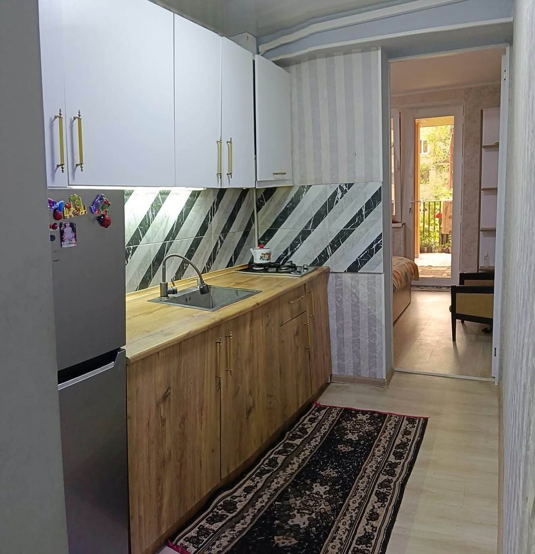 3 oda daire Kutaisi'de kiraya verilmektedir 📍