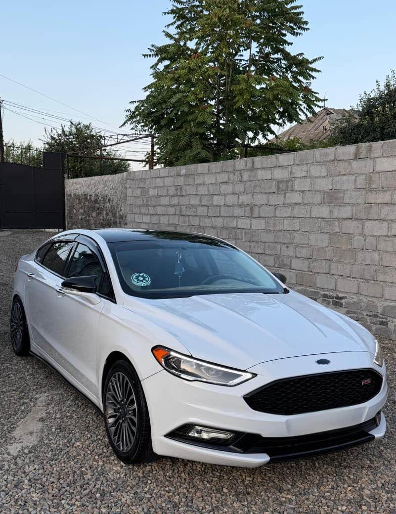 Ford Fusion 2017