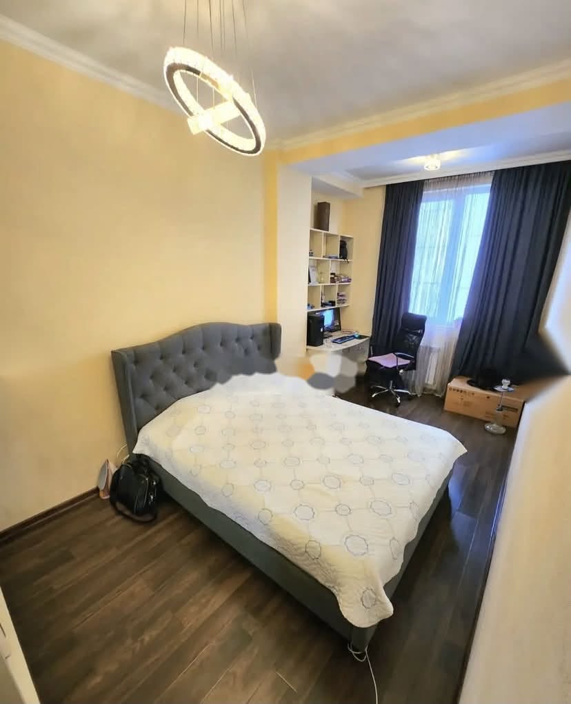 Satılık daire, Tiflis