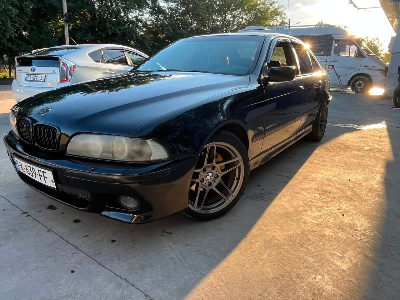 Avtomobil — 2,700$