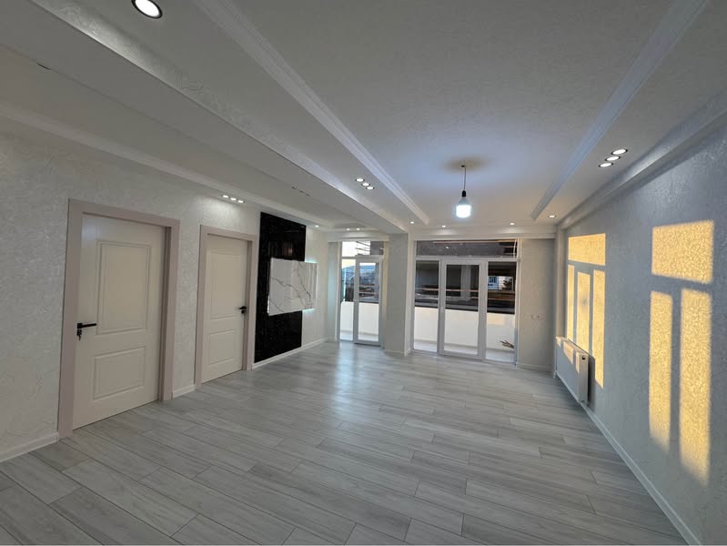 Kirayə mənzil — 75,000$
