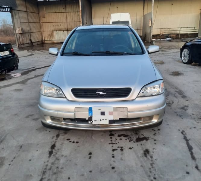 Avtomobil 1998 — 2,550$