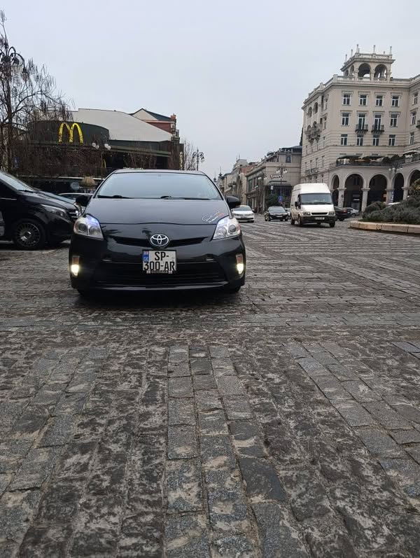 Toyota Prius 2012