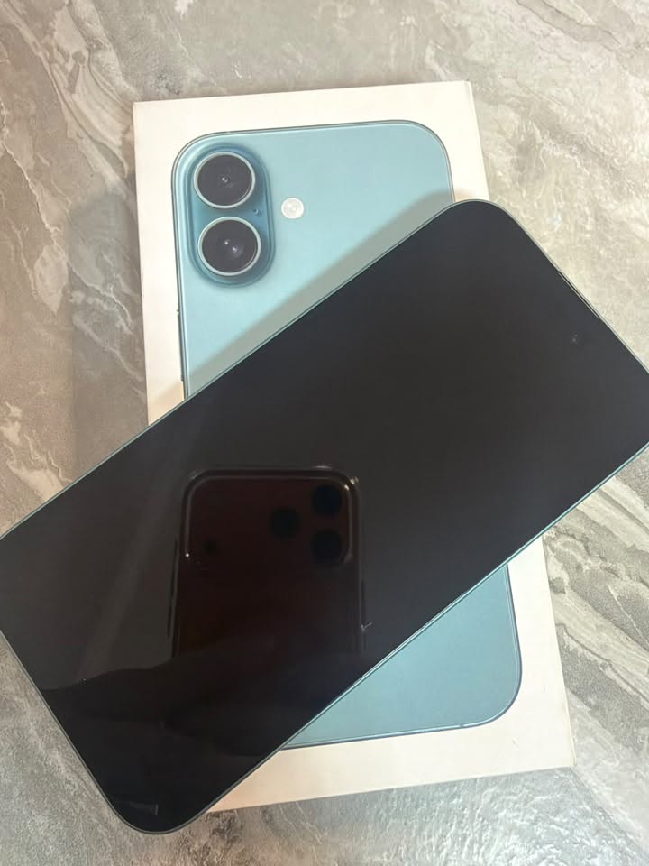 iPhone 16 128 GB satılır, batareyası 2027-ci ildən