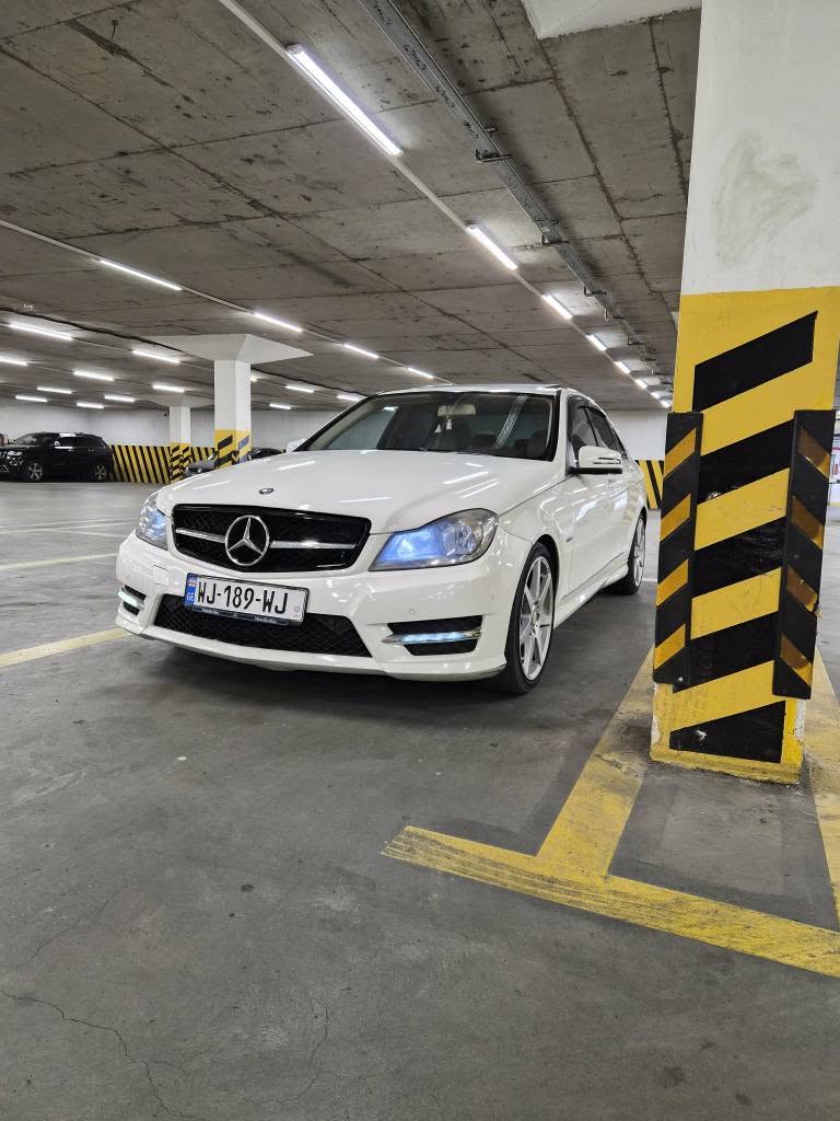 🚗იყიდება Mercedes-Benz C250, 2011 წელი იდიალურ — 5,500$