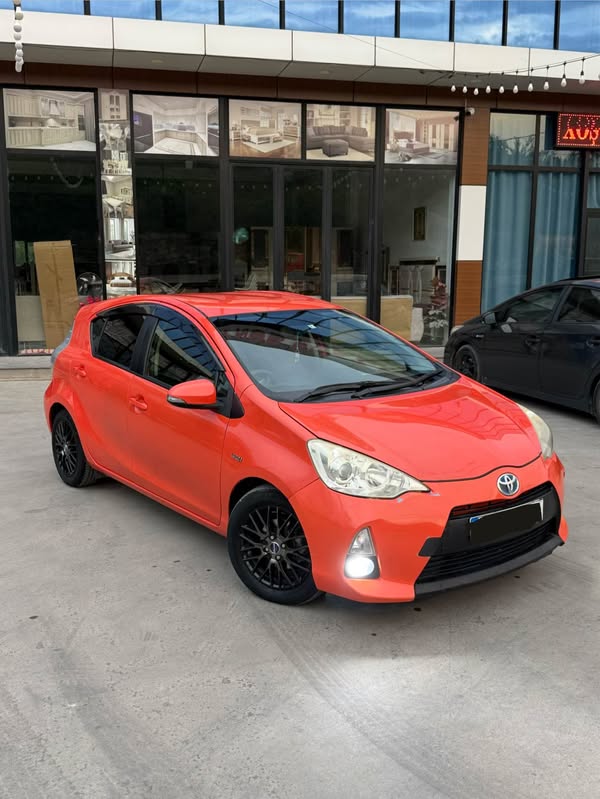 The car is from 2013 and costs $5,000.