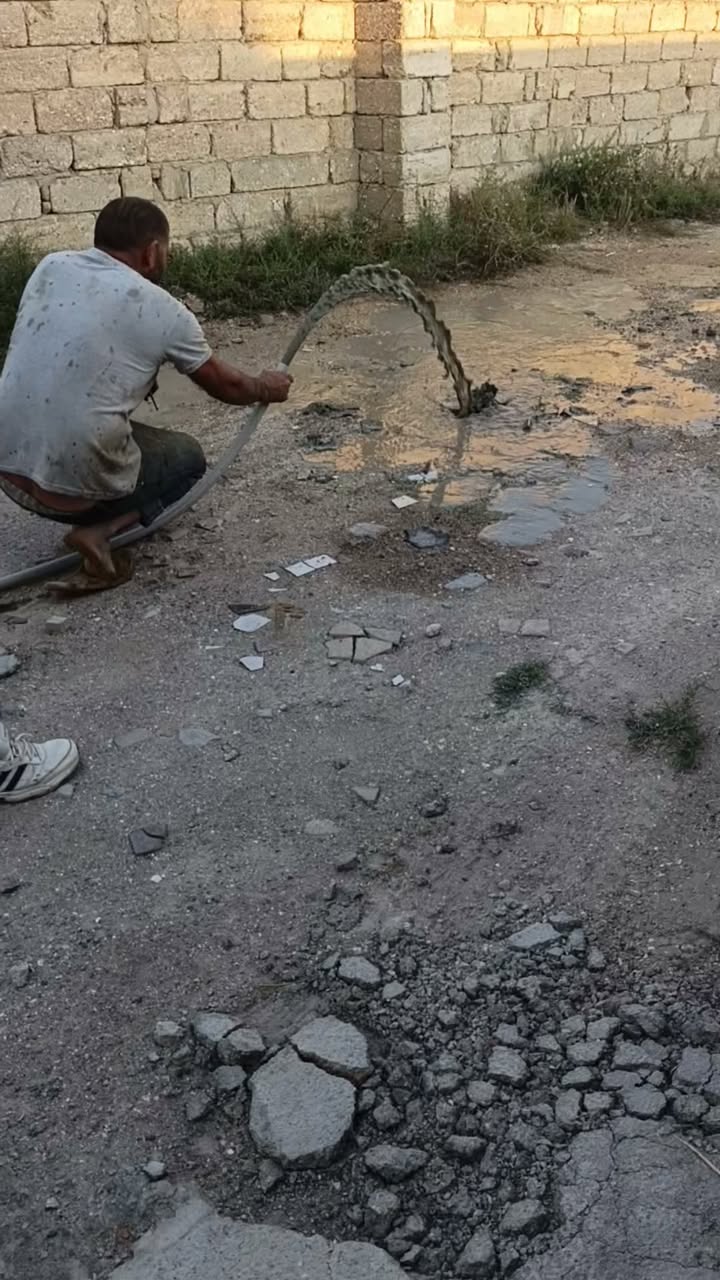 Drilling of artesian wells in Baku