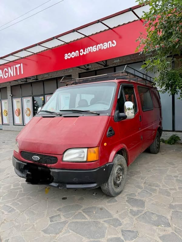 Ford 1999