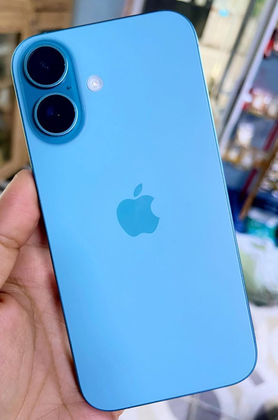 iPhone 16 128 GB, ბატარეა 91%