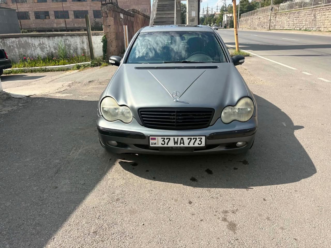 Mercedes-Benz C-Class 2000 — 5,500$