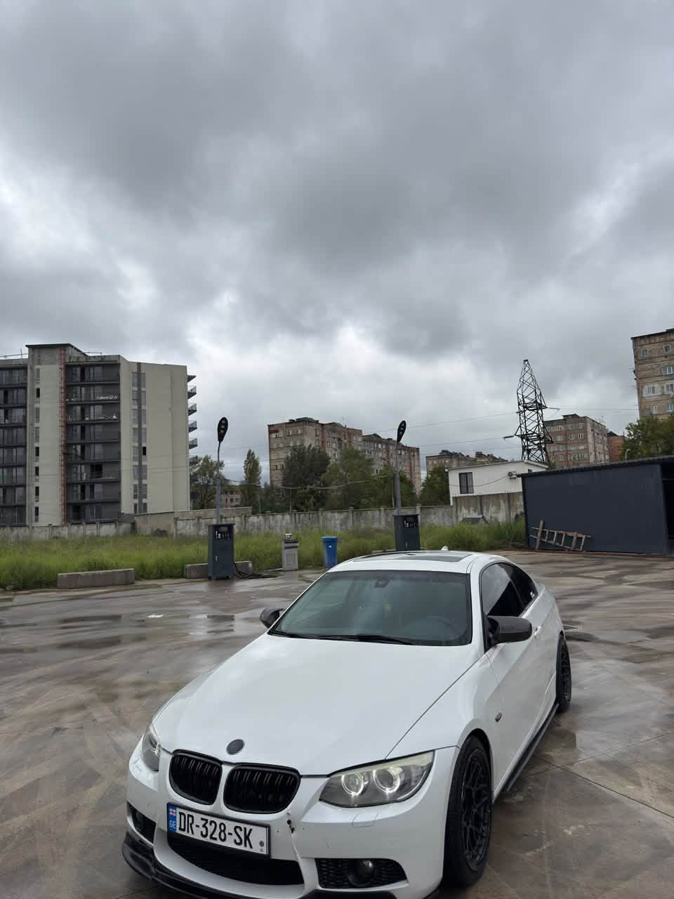 BMW 328 2011