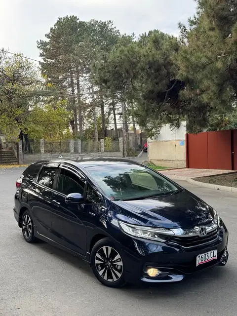 Honda 2016 — 5,500$