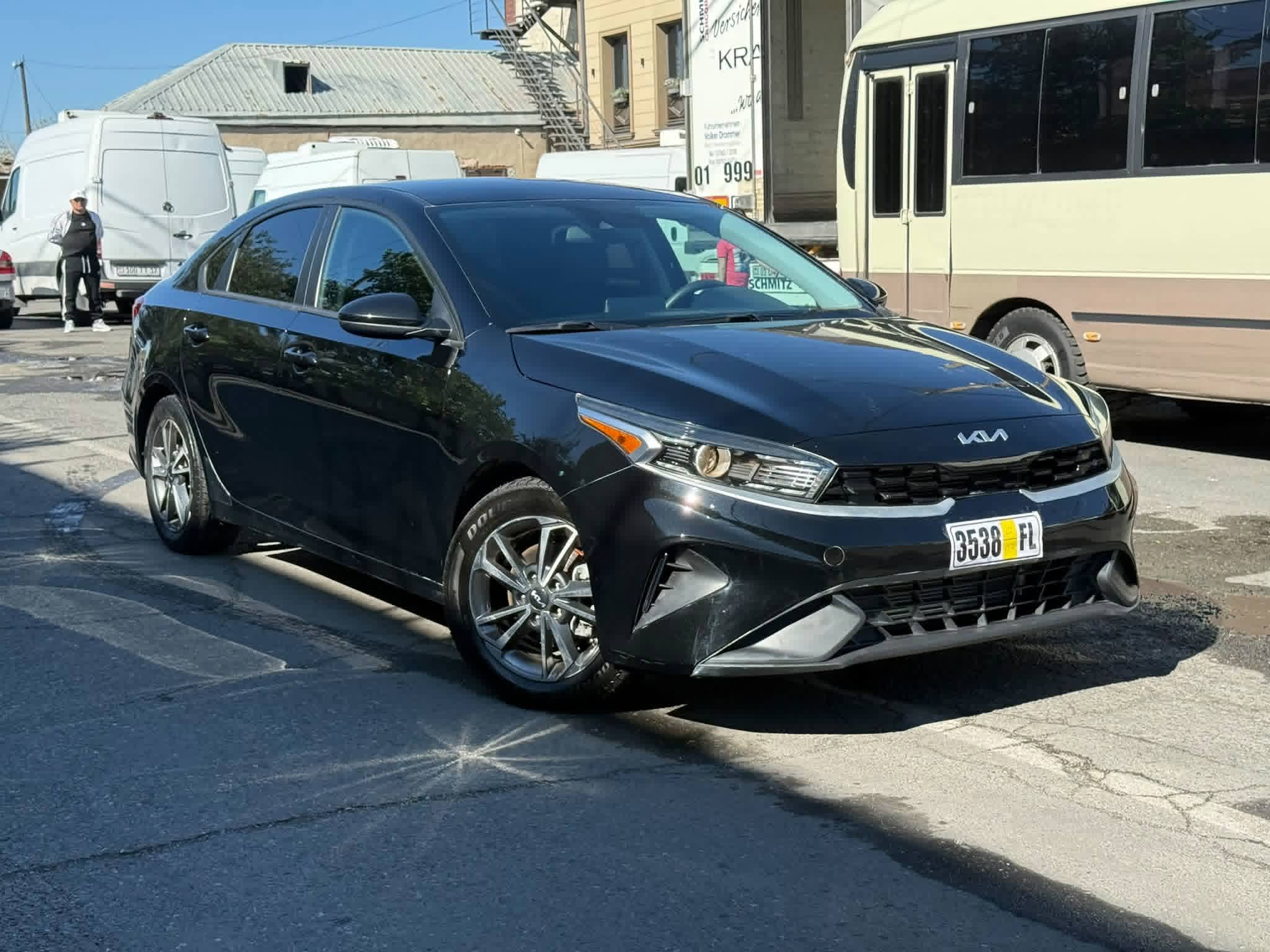 Kia Forte 2023 — 13,000$