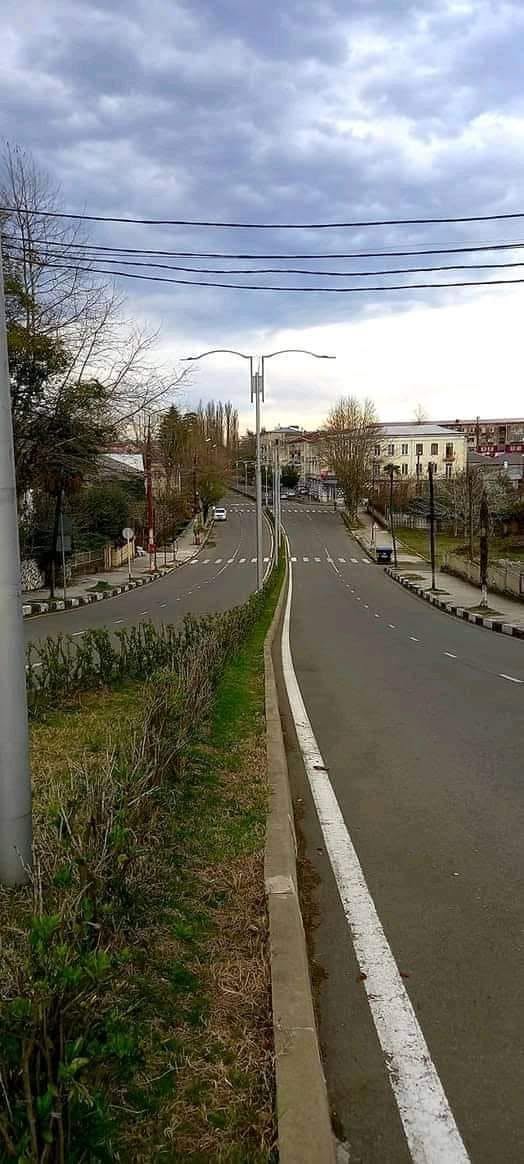 იყიდება 3 ოთახიანი ბინა107კვ. მე 4 — 30,000$