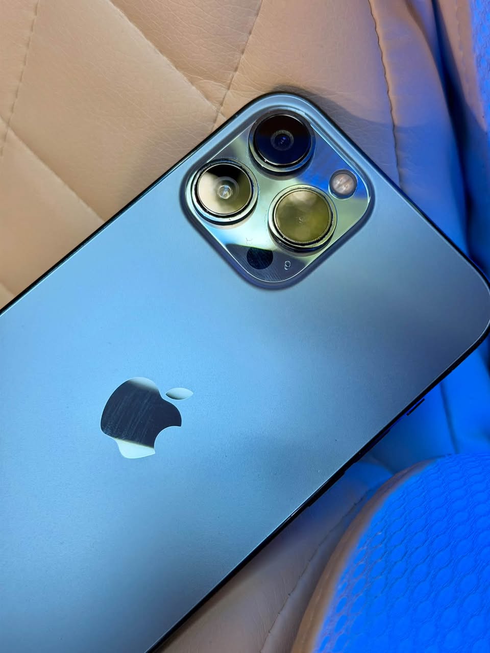 iPhone 13 Pro Max 128GB Siera 2021 - 850₾