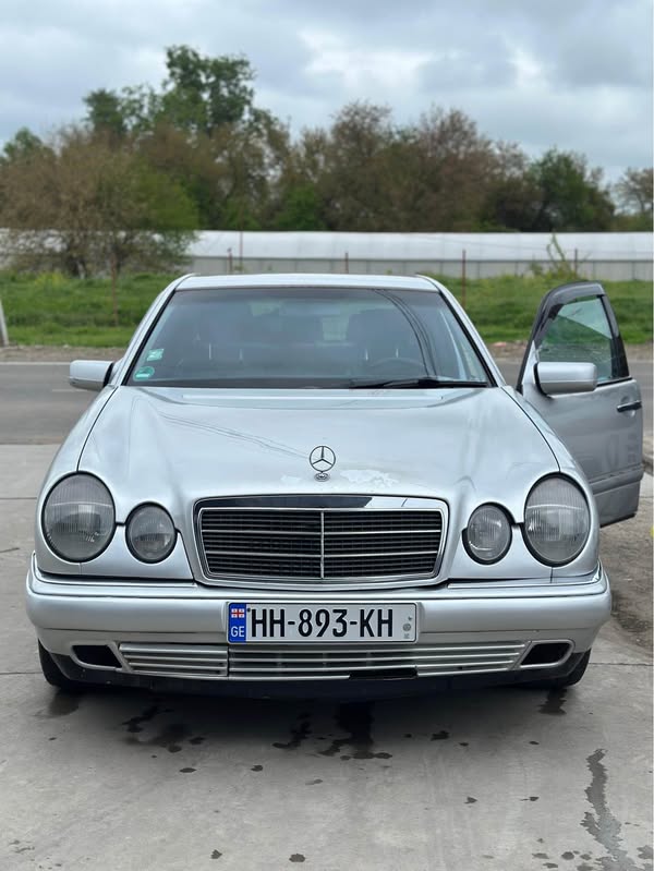 Avtomobil 1998 — 2,600$