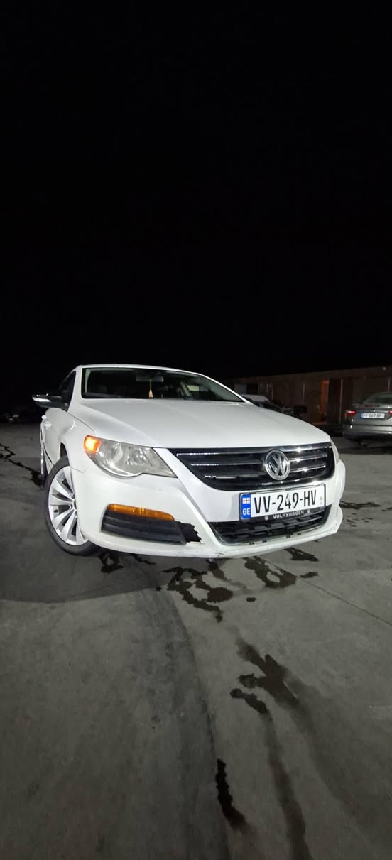 Volkswagen CC 2010 — 3,500$