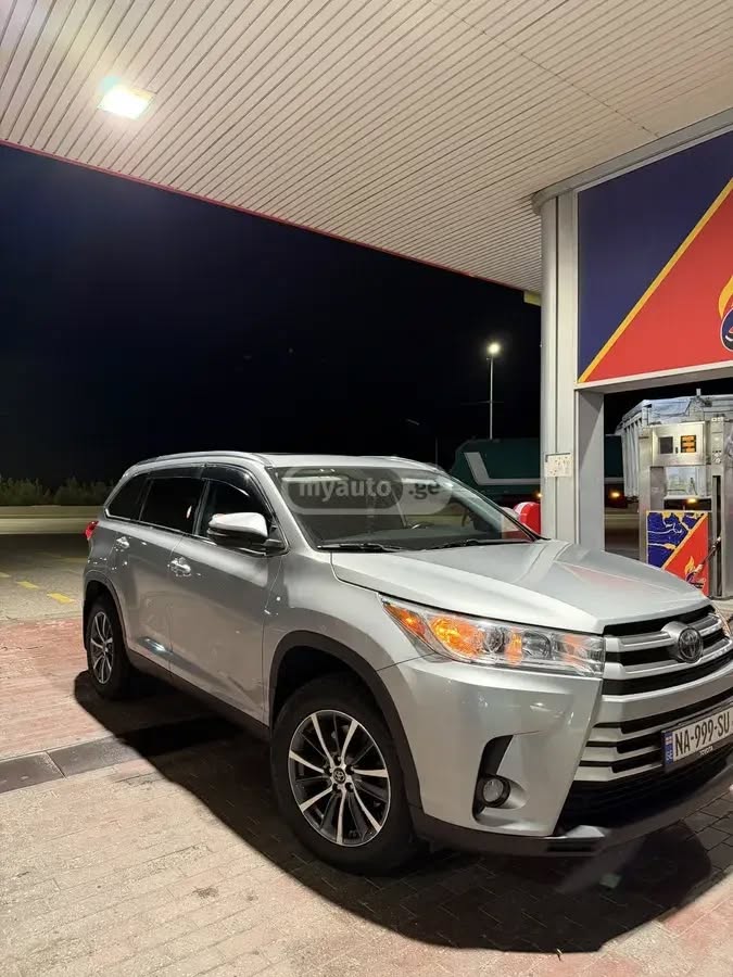 Toyota Highlander 2019